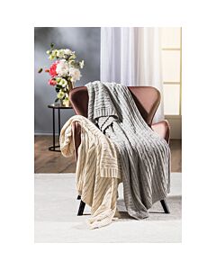 Couverture douillette en tricot 130 × 180 cm «Torsades»